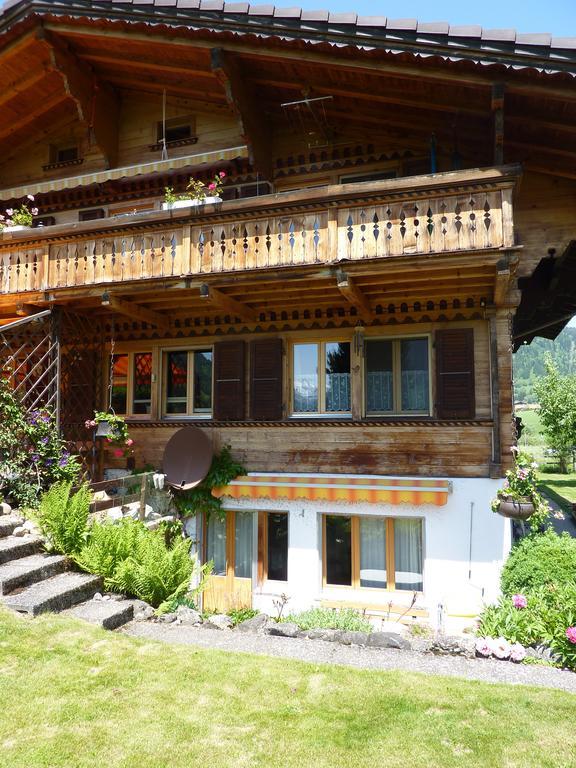 Chalet Aebnetbode Gstaad Rum bild